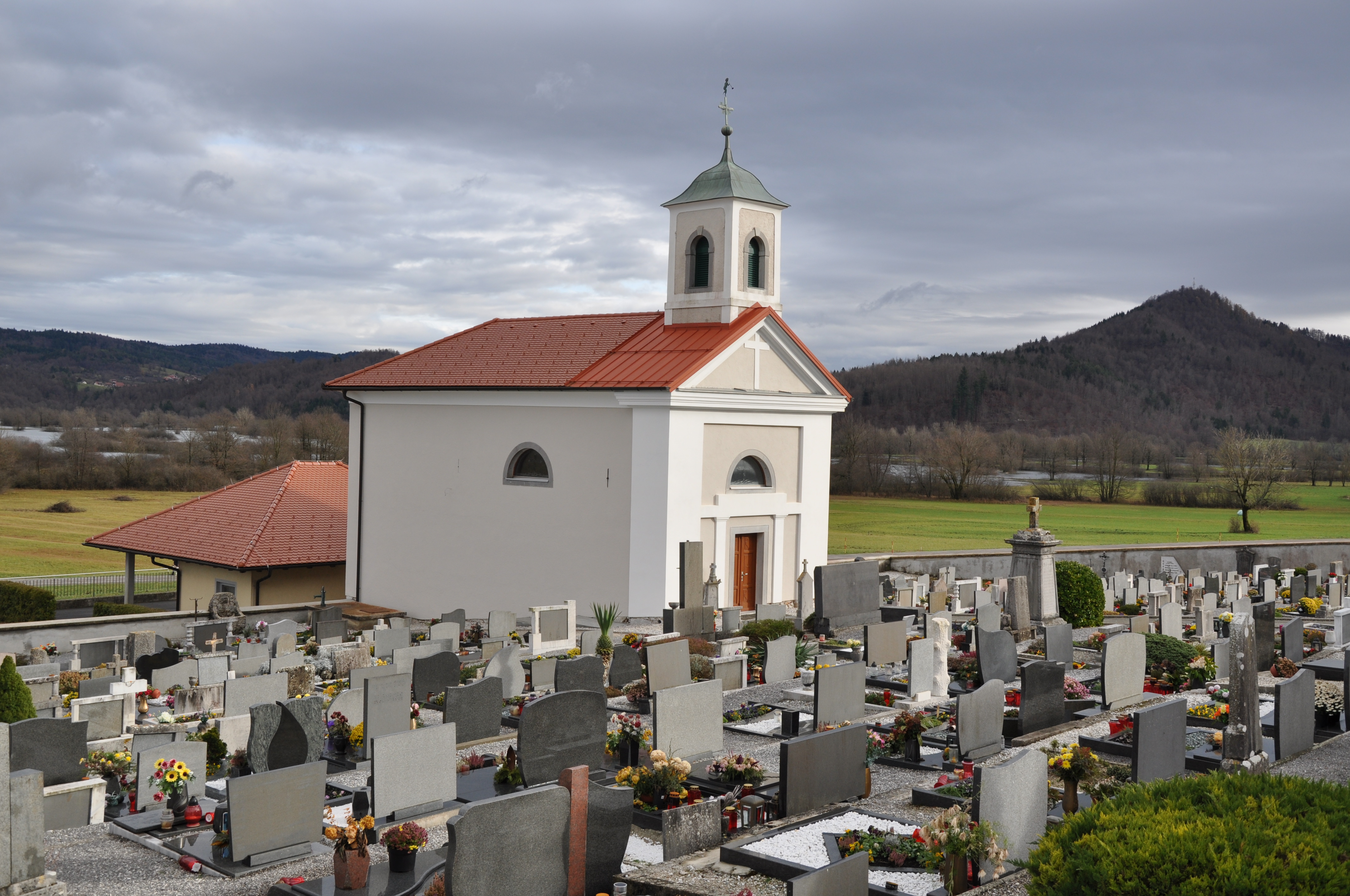 11-1 Kapela sv Križa